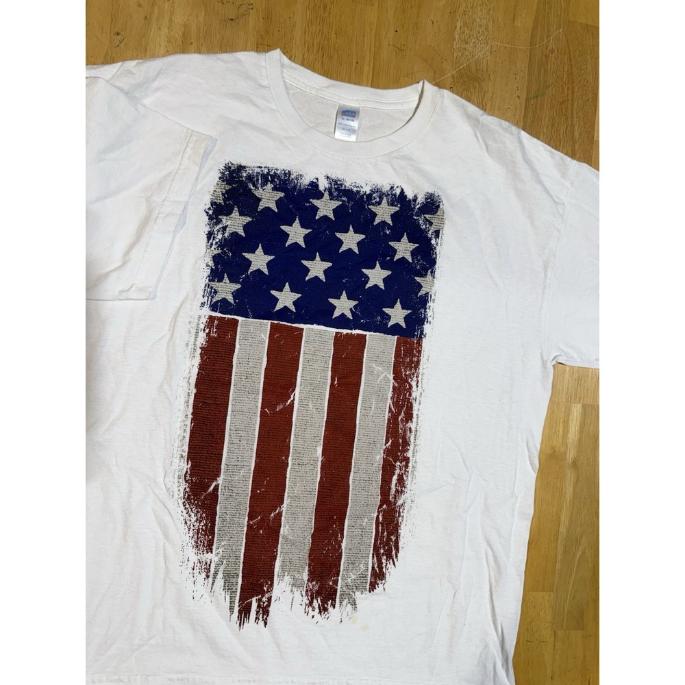 USA Made American Flag T Shirt Mens XL White Distressed Patriotic Graphic Tee
